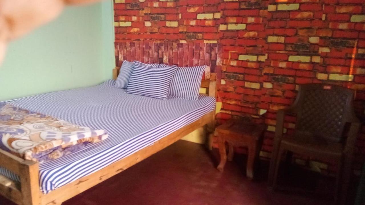 Hillside Homestay Czerapuńdżi Zewnętrze zdjęcie