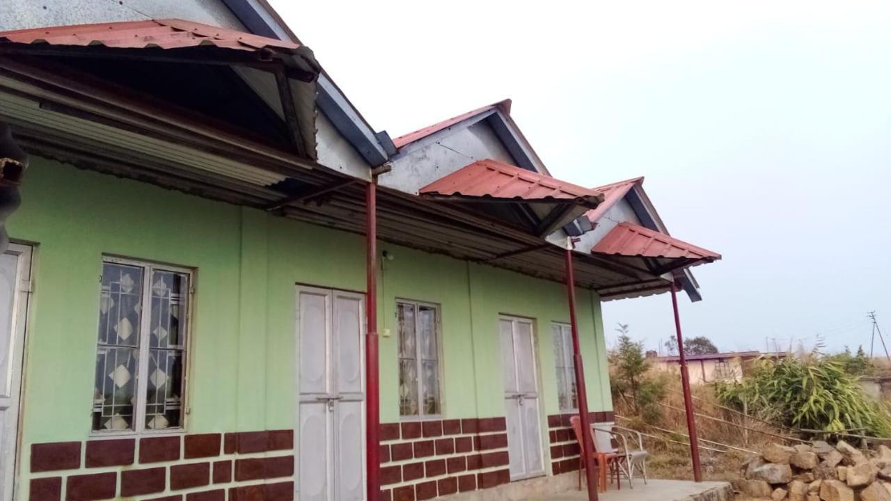 Hillside Homestay Czerapuńdżi Zewnętrze zdjęcie